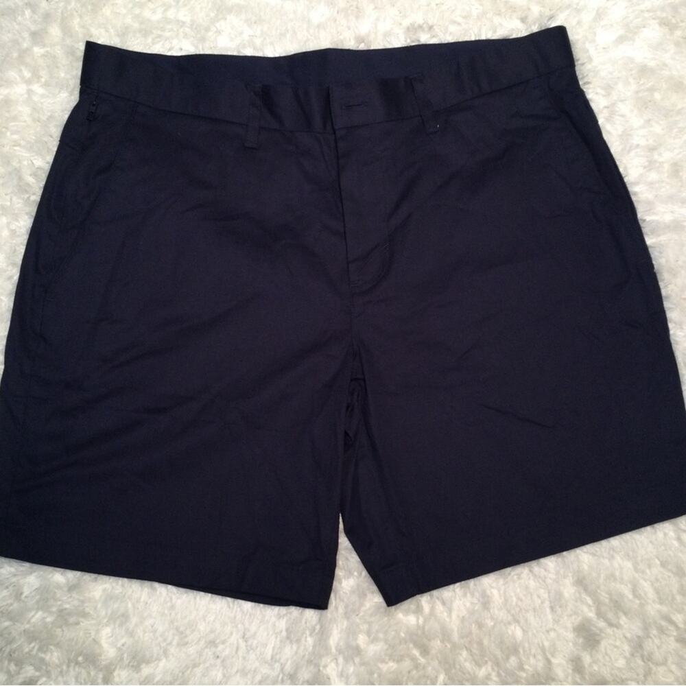 Fabletics The High Side Chino Shorts 35 Dark Navy